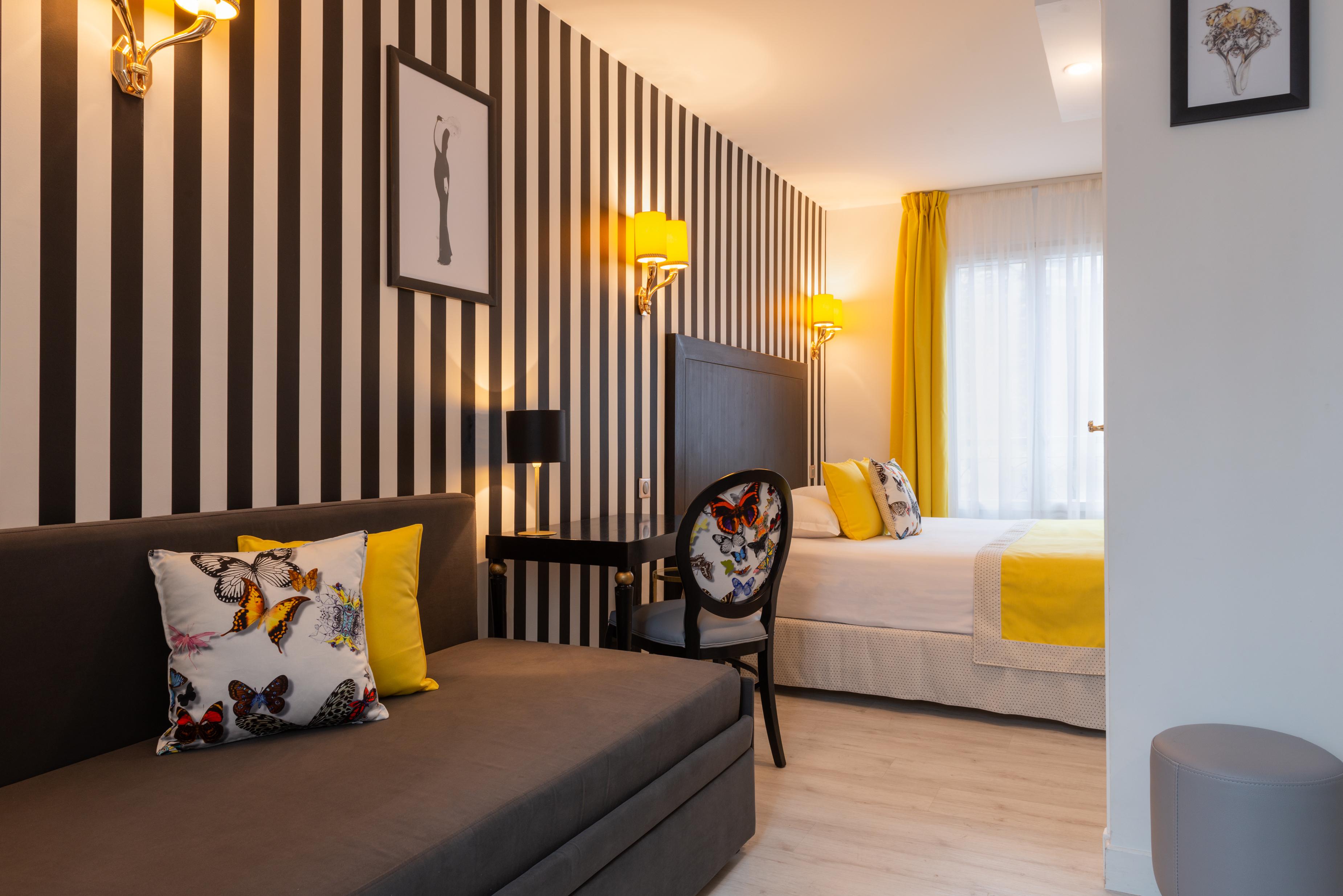 Hotel Riviera Elysees Paris Exterior photo